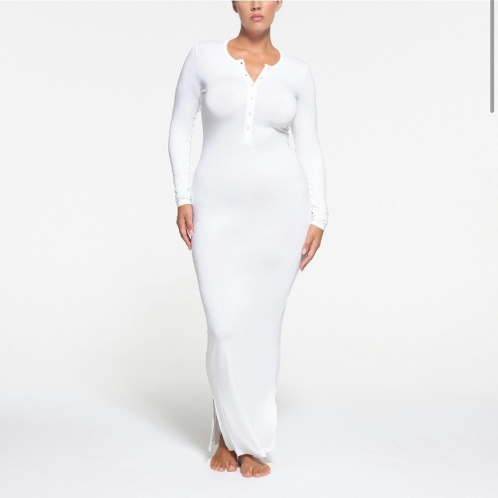 Skims Sleep Henley Long Dress Snow Women’s Size Medium